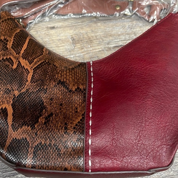 Time and try Alice crossbody bag - Picture 4 of 9